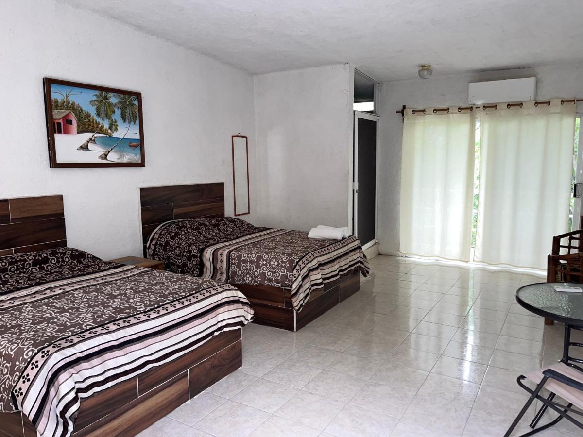 Teques Inn Текескитенго Экстерьер фото